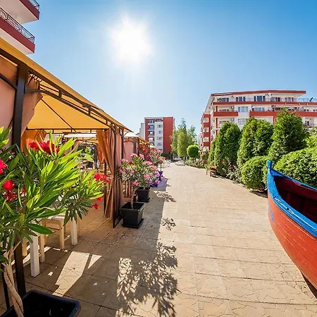 Paradise View Apartment