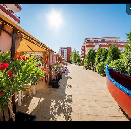 Apartment Paradise View